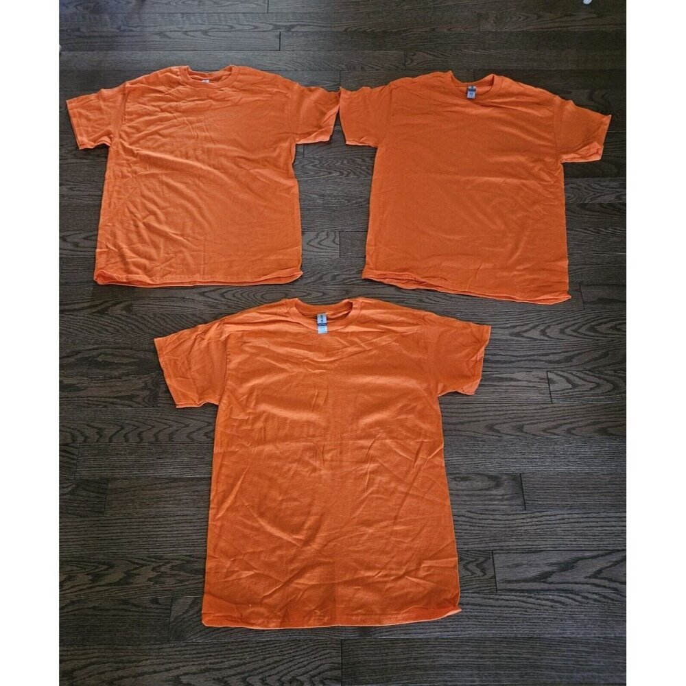 x3 Gildan Heavy Cotton 100% Cotton T-Shirt (Orange, Medium)